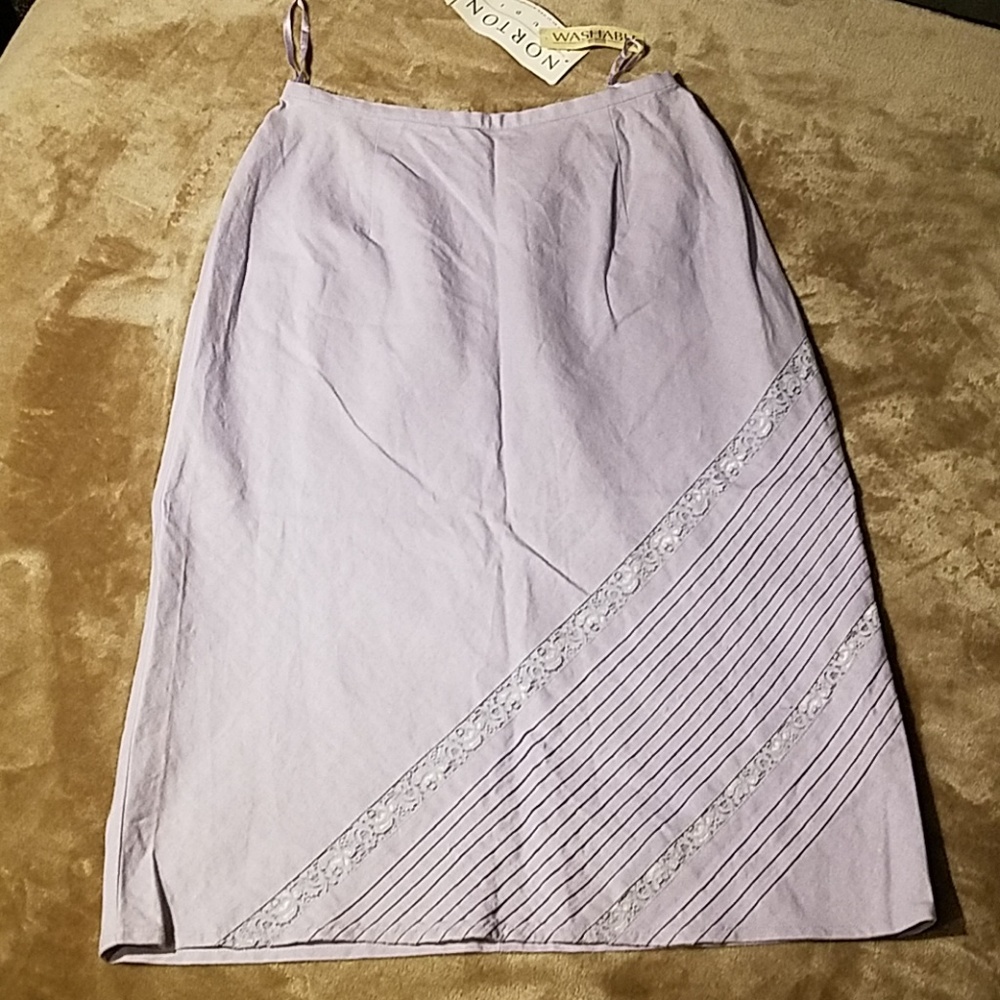 NWT Norton Studio Purple Skirt Lace Small